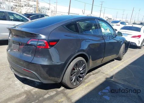 2025 Tesla Model Y Performance Dual Motor All-Wheel Drive from USA, damaged, VIN 7SAYGDEF1SF245917